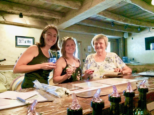 6 Mile Cellars wine tasting