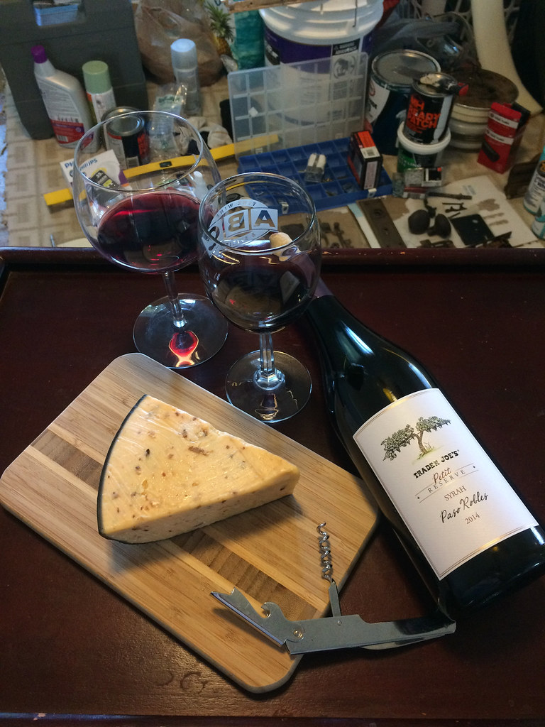 Trader Joe's Petit Reserve Syrah and Bacon Cheddar