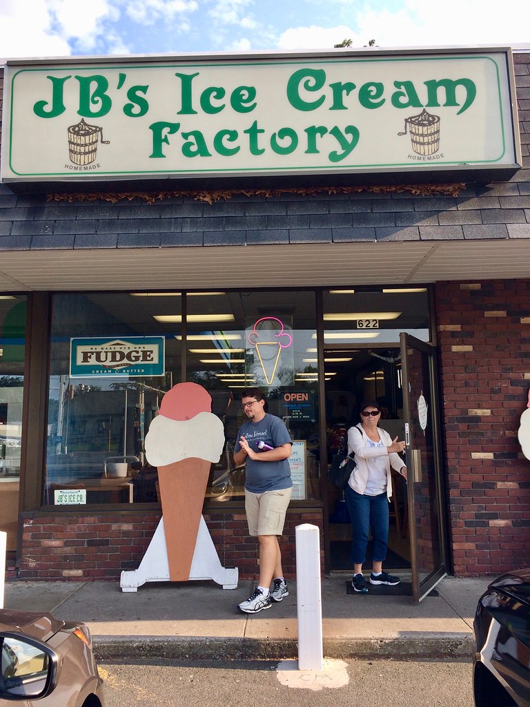 Ice cream break after a relaxing day in the park!