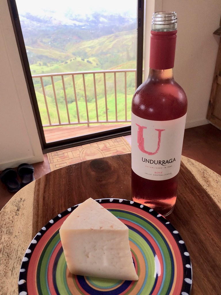 Undurraga Rosé and Monte Azul Campestre cheese