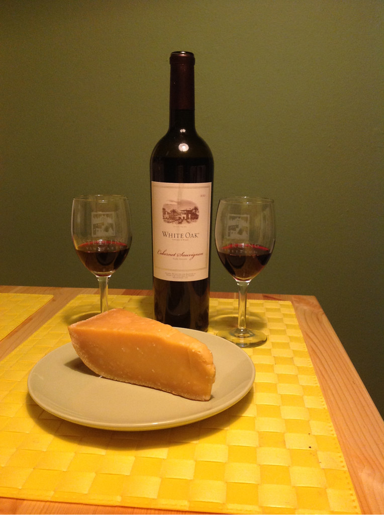 cabernet-sauvignon-and-1000-day-gouda_1