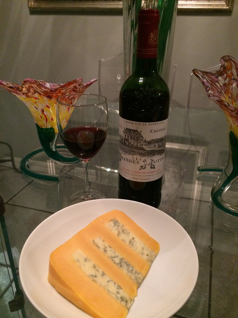 Château Les Grandes Mottes Bordeaux and Huntsman Cheese 2