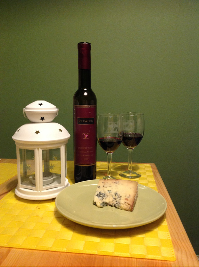 Dessert Wine and Stilton 1