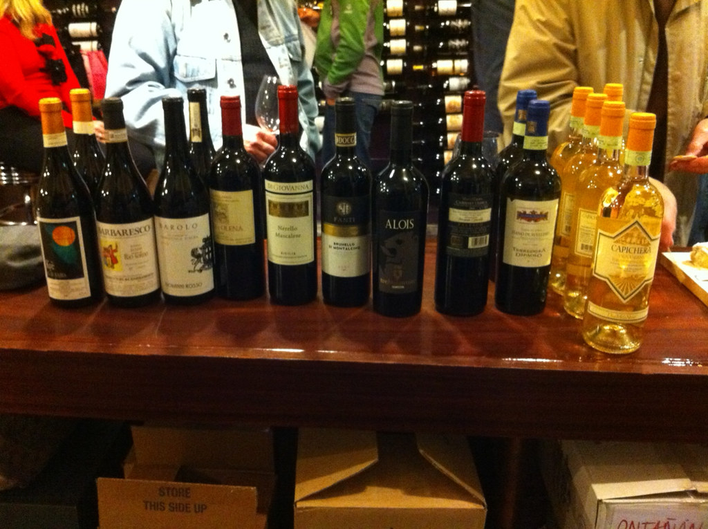 Italian Wine Tasting at the Wine Club 1